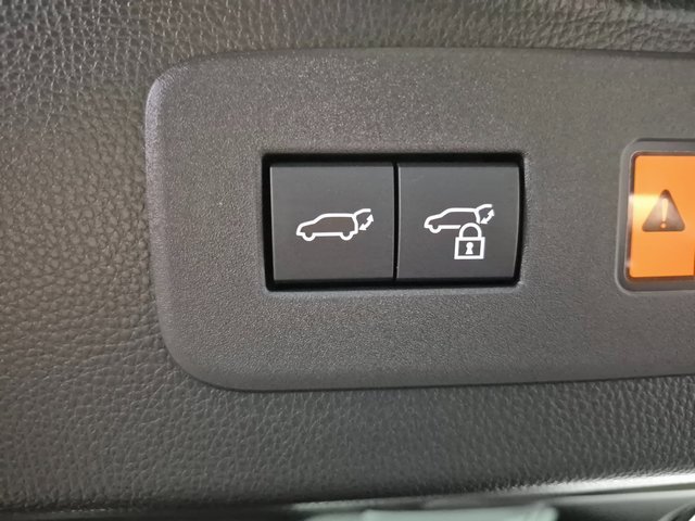 New 2025 Toyota Land Cruiser image 9