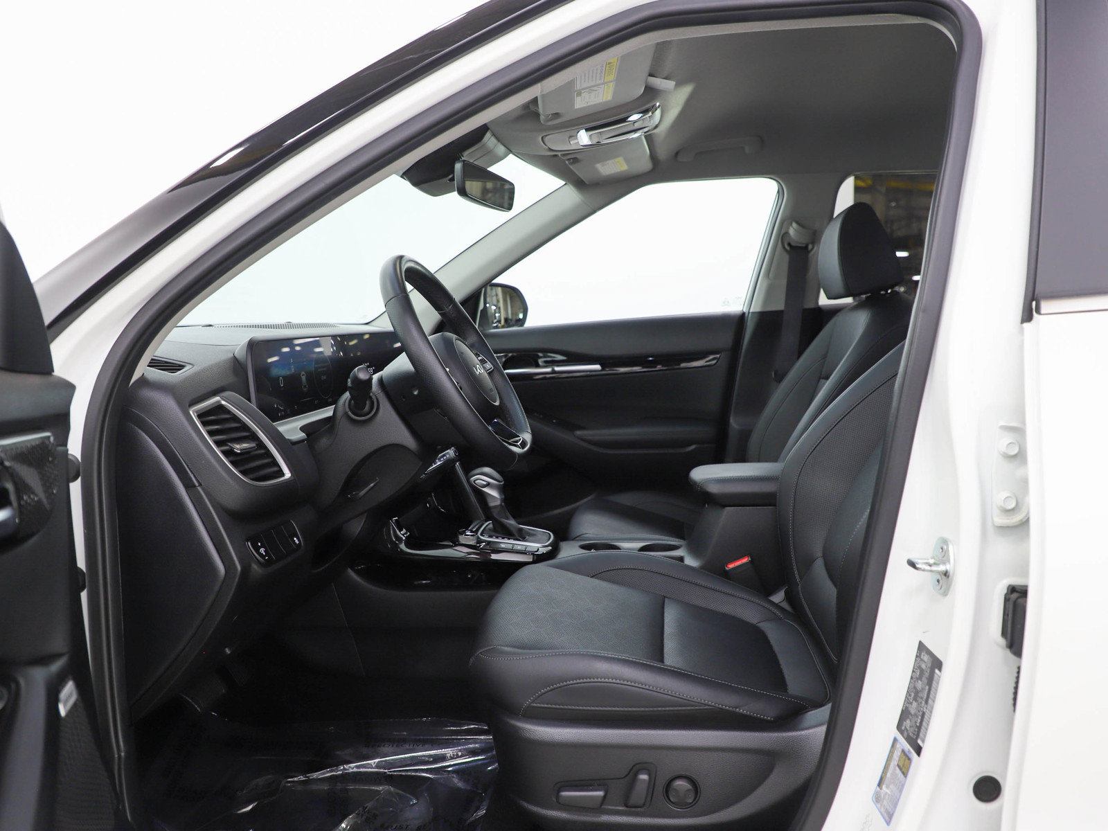 Used 2024 Kia Seltos SX AWD/4WD image 20