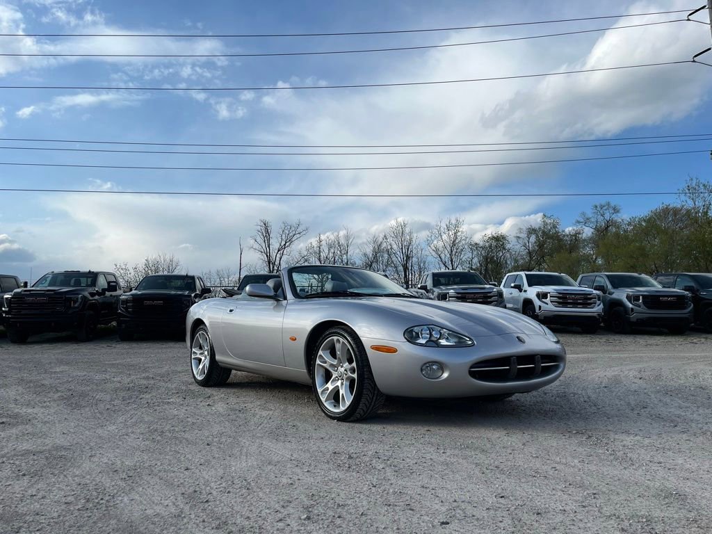 Used 2004 Jaguar XK8 Convertible RWD image 5