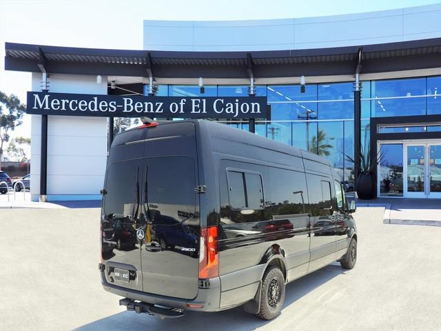 Used 2023 Mercedes-Benz Sprinter 2500 image 3