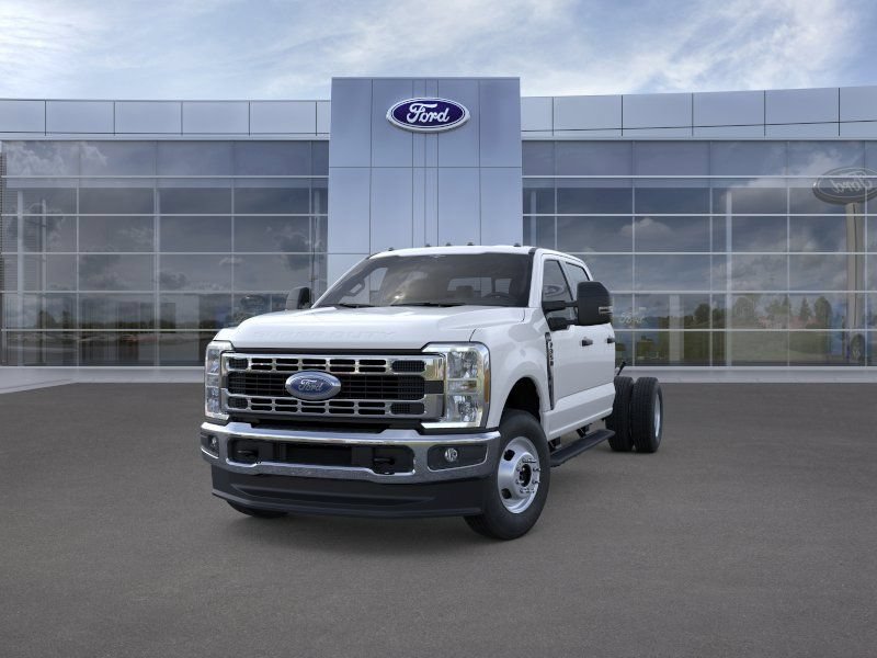 New 2026 Ford F350 XL w/ XL Chrome Package AWD/4WD image 2