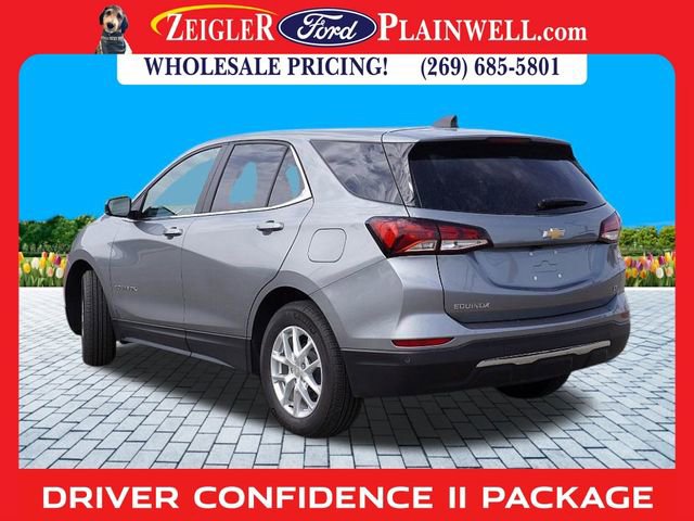 Used 2023 Chevrolet Equinox LT image 3