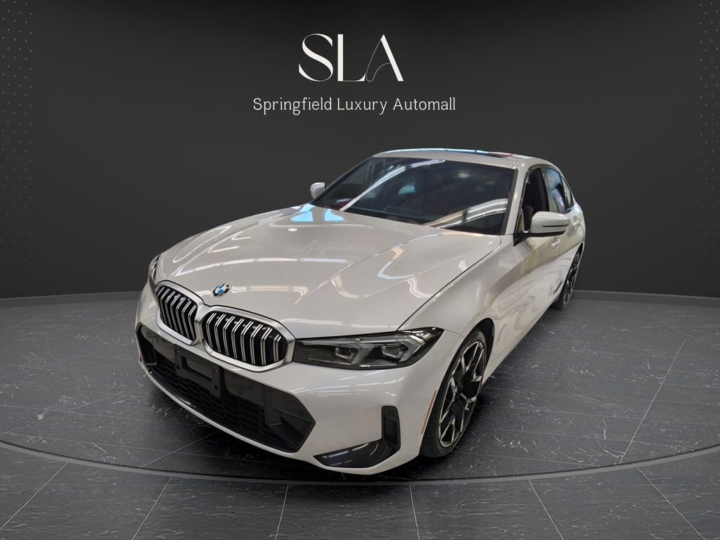 Used 2026 BMW 330i xDrive Sedan AWD/4WD image 4