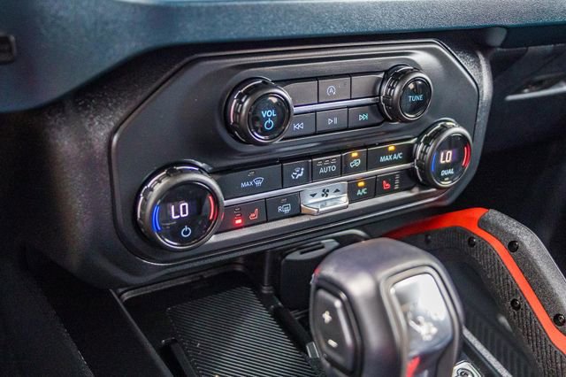 Certified 2025 Ford Bronco Heritage Edition image 33