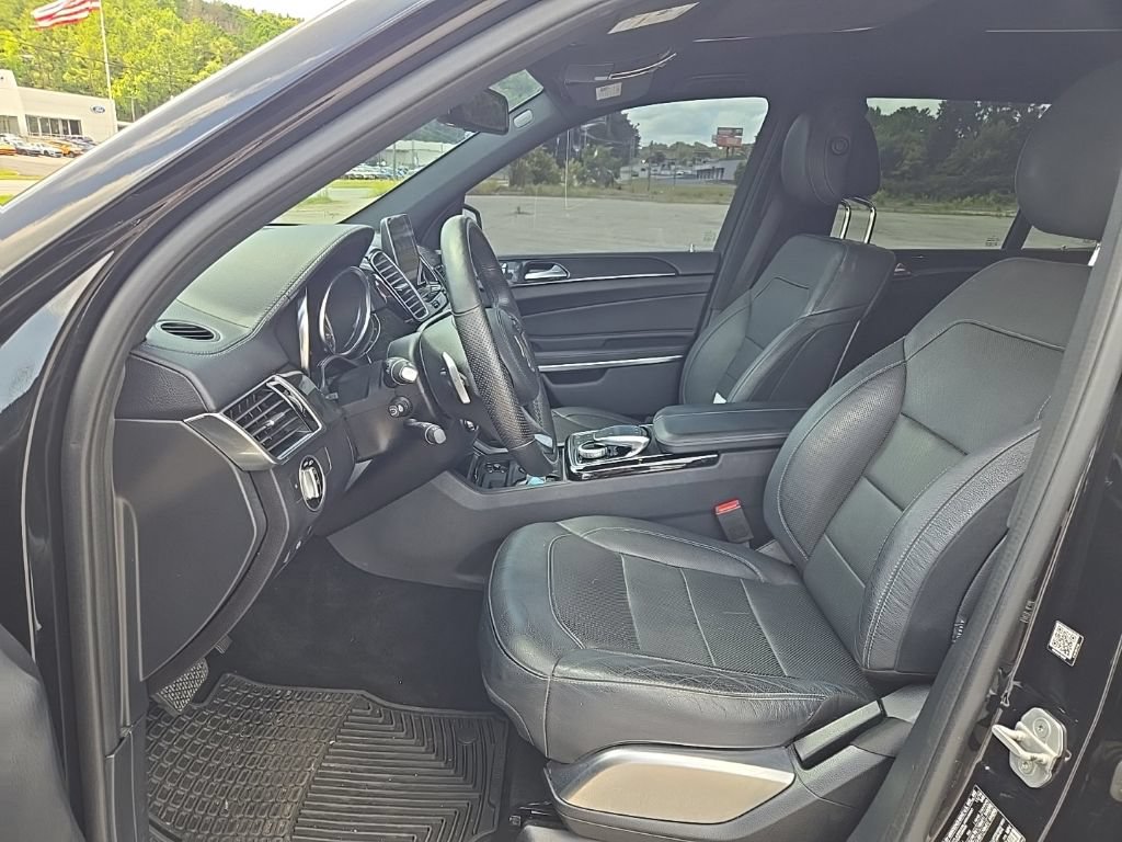Used 2017 Mercedes-Benz GLS 550 4MATIC image 14