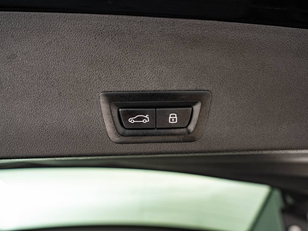 Used 2024 BMW XM AWD/4WD image 19