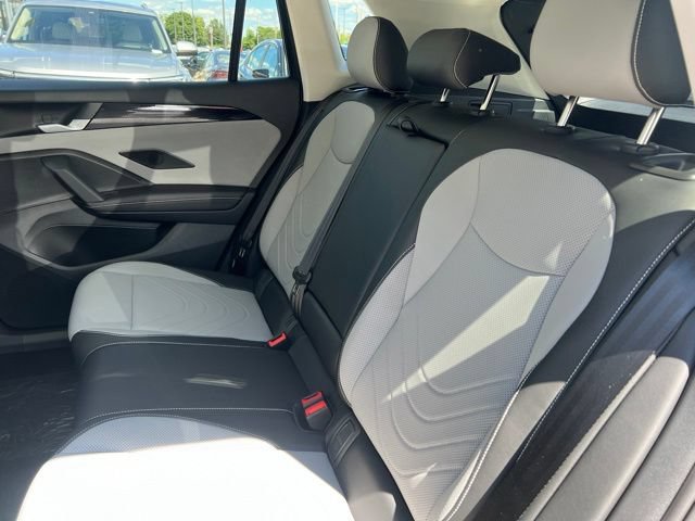 New 2026 Volkswagen Tiguan SE AWD/4WD image 7