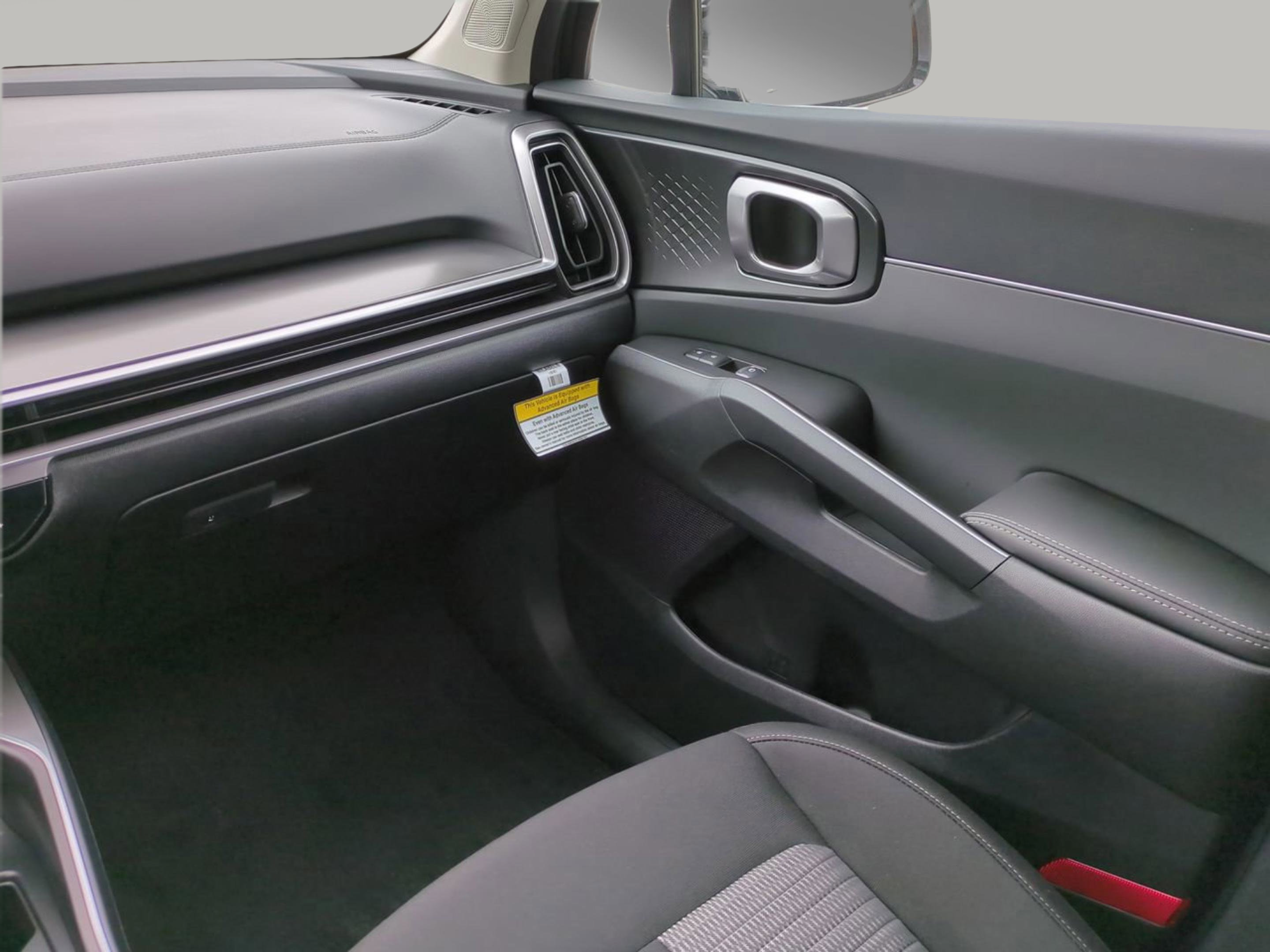 New 2026 Kia Sorento LX FWD image 22