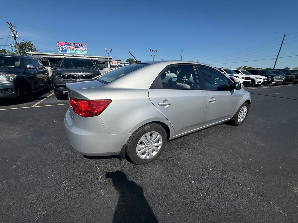 Used 2010 Kia Forte EX FWD image 3