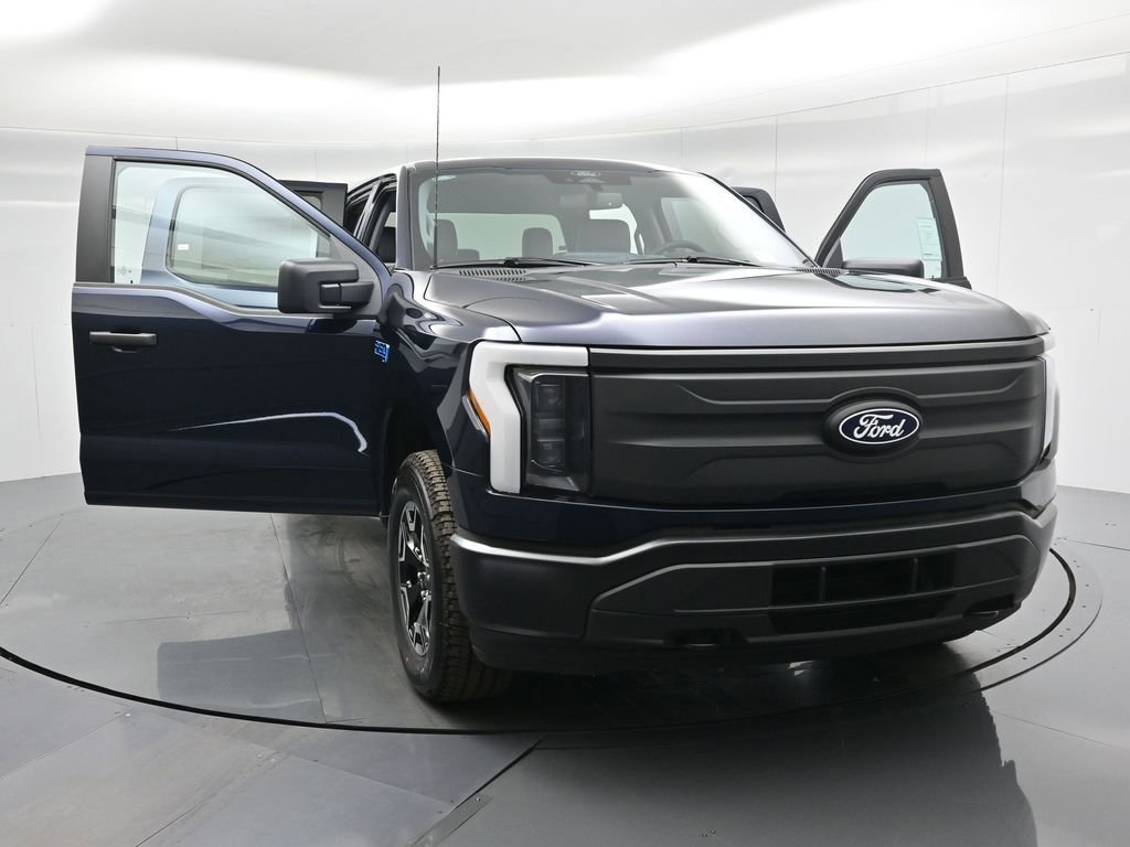 New 2024 Ford F150 Lightning Pro AWD/4WD image 30