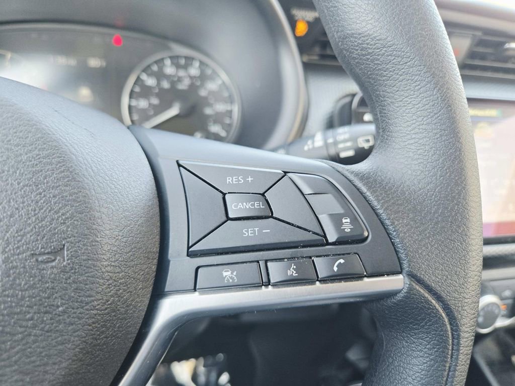 Used 2024 Nissan Kicks SV image 20