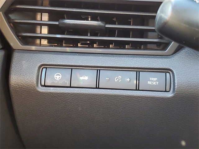 Used 2023 Nissan Altima 2.0 SR image 13