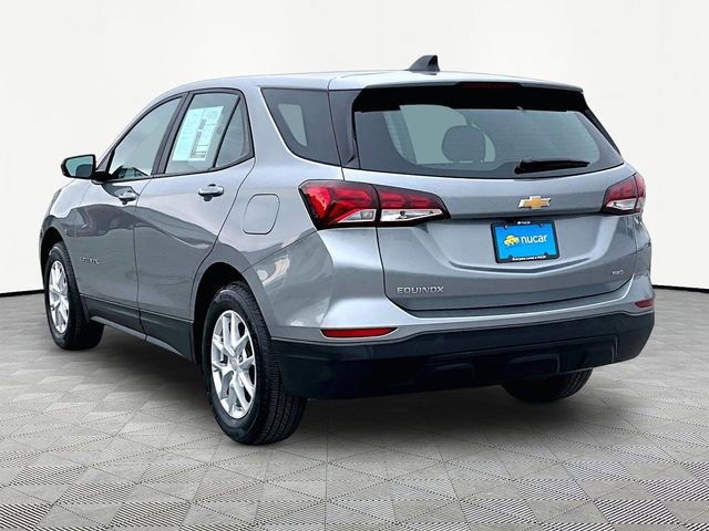 Used 2023 Chevrolet Equinox LS image 4