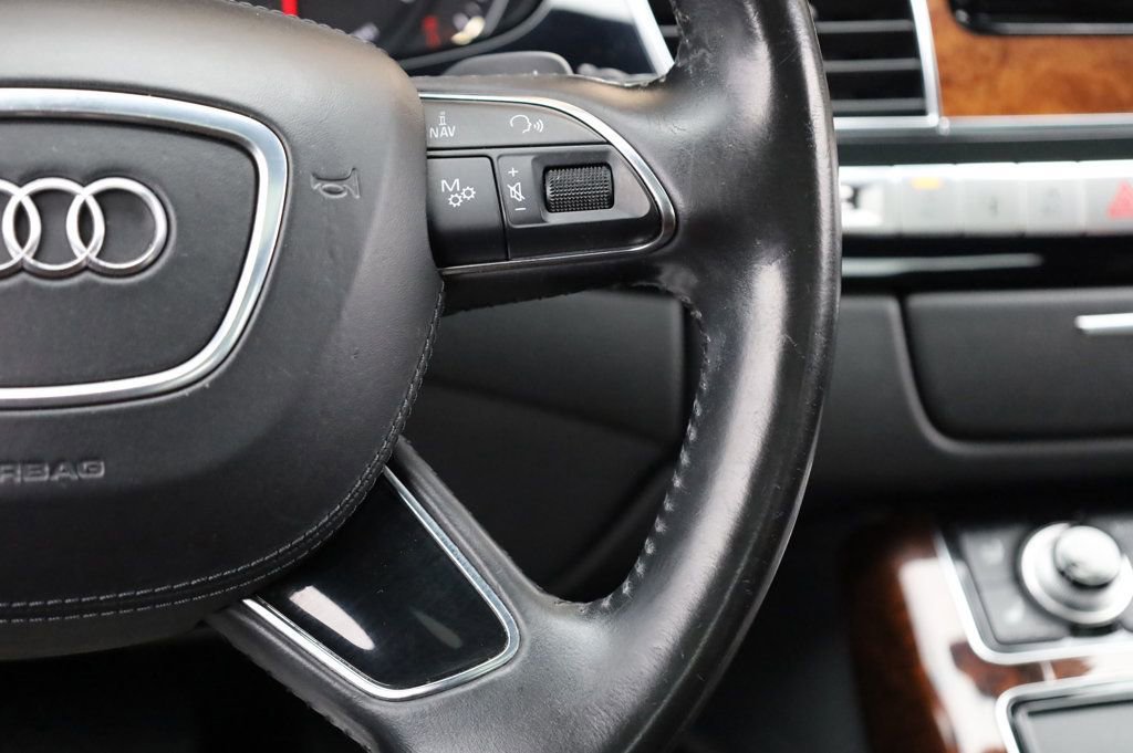 Used 2013 Audi A8 L 3.0T image 30