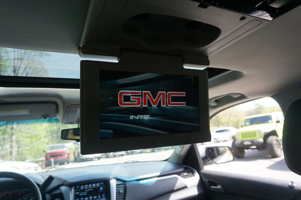 Used 2018 GMC Yukon SLT w/ Premium Edition image 15