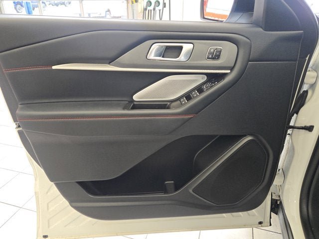 Used 2025 Ford Explorer ST AWD/4WD image 20