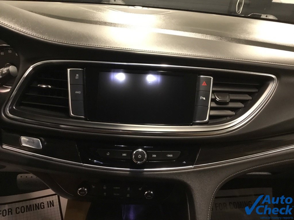 Used 2018 Buick Enclave Essence AWD/4WD image 53