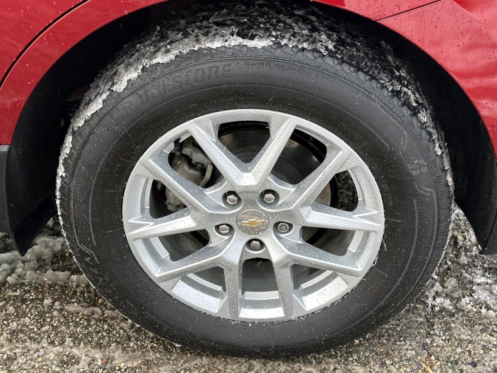 Used 2023 Chevrolet Equinox LT image 8