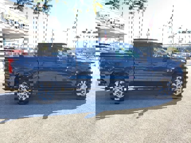 Used 2023 Chevrolet Silverado 1500 Custom image 8