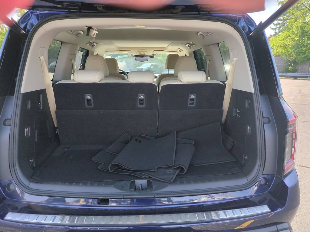 Used 2025 Nissan Armada Platinum AWD/4WD image 30