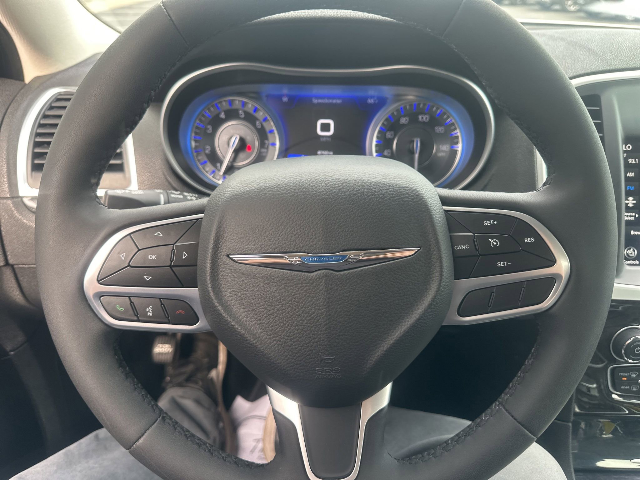 Used 2023 Chrysler 300 Touring L w/ Comfort Group AWD/4WD image 26