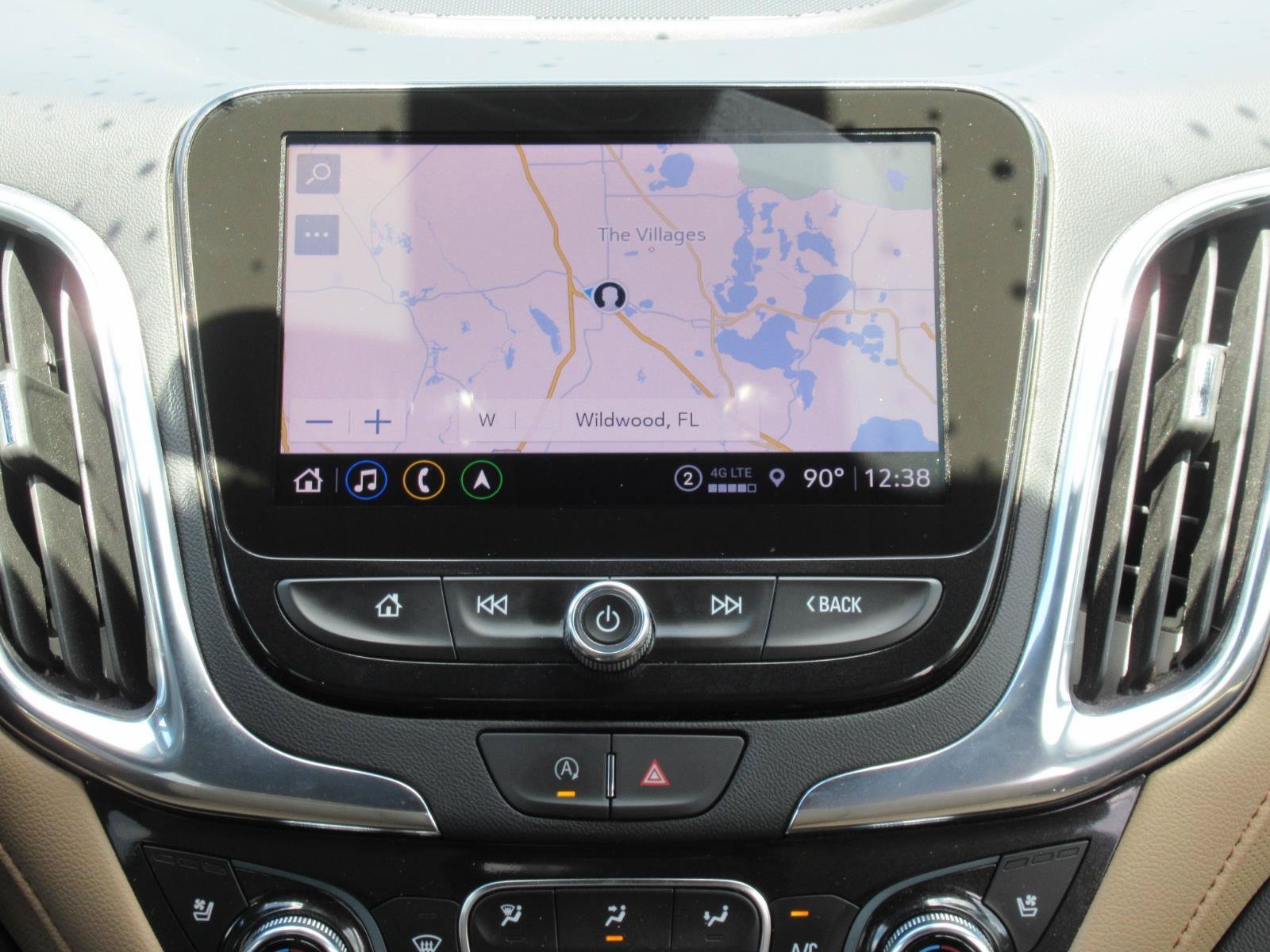 Used 2023 Chevrolet Equinox Premier FWD image 15