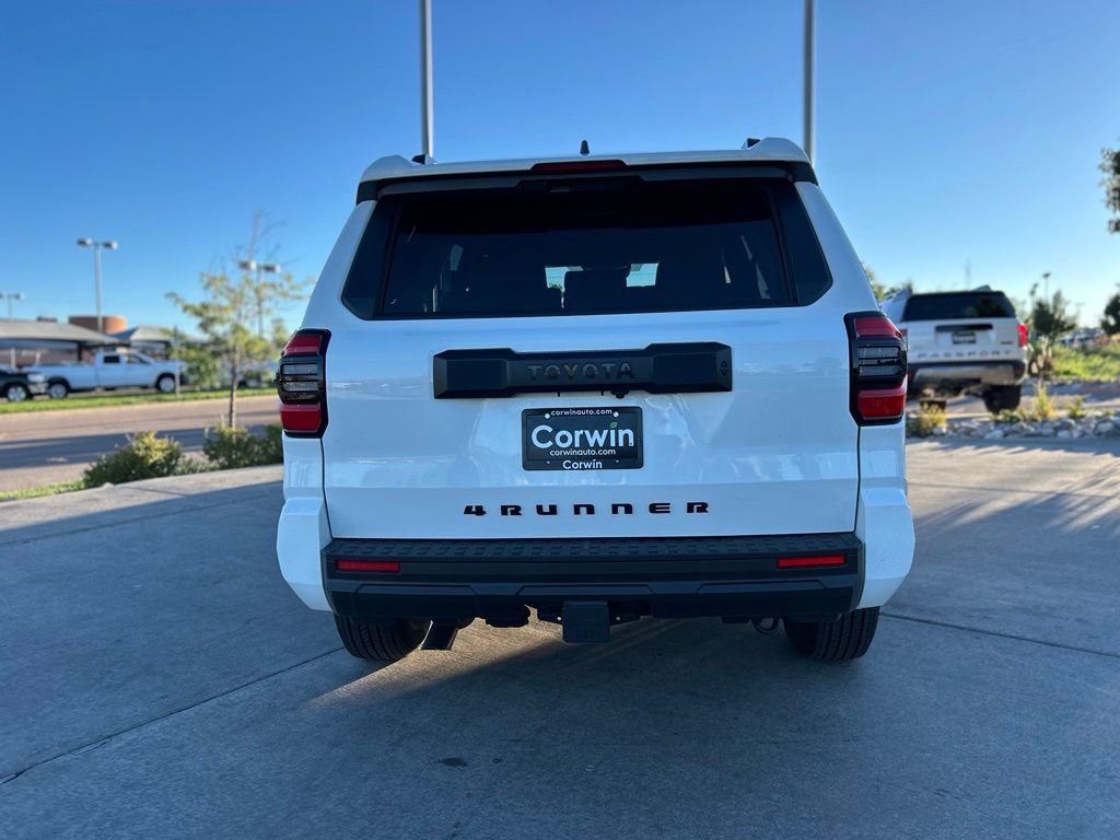 Used 2026 Toyota 4Runner SR5 AWD/4WD image 7