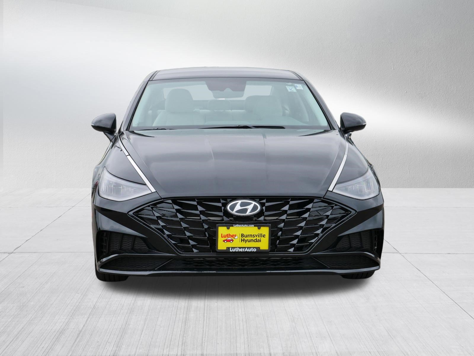 Certified 2023 Hyundai Sonata SEL w/ Preferred Accessory Package FWD video 2