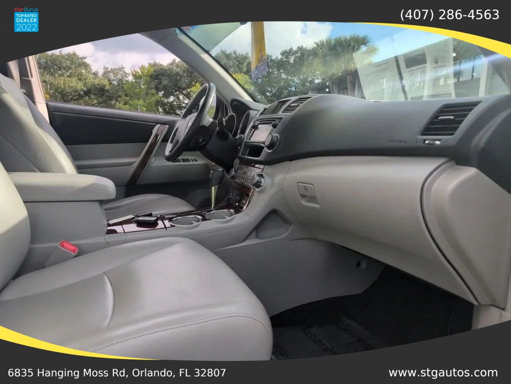 Used 2013 Toyota Highlander Limited FWD image 26