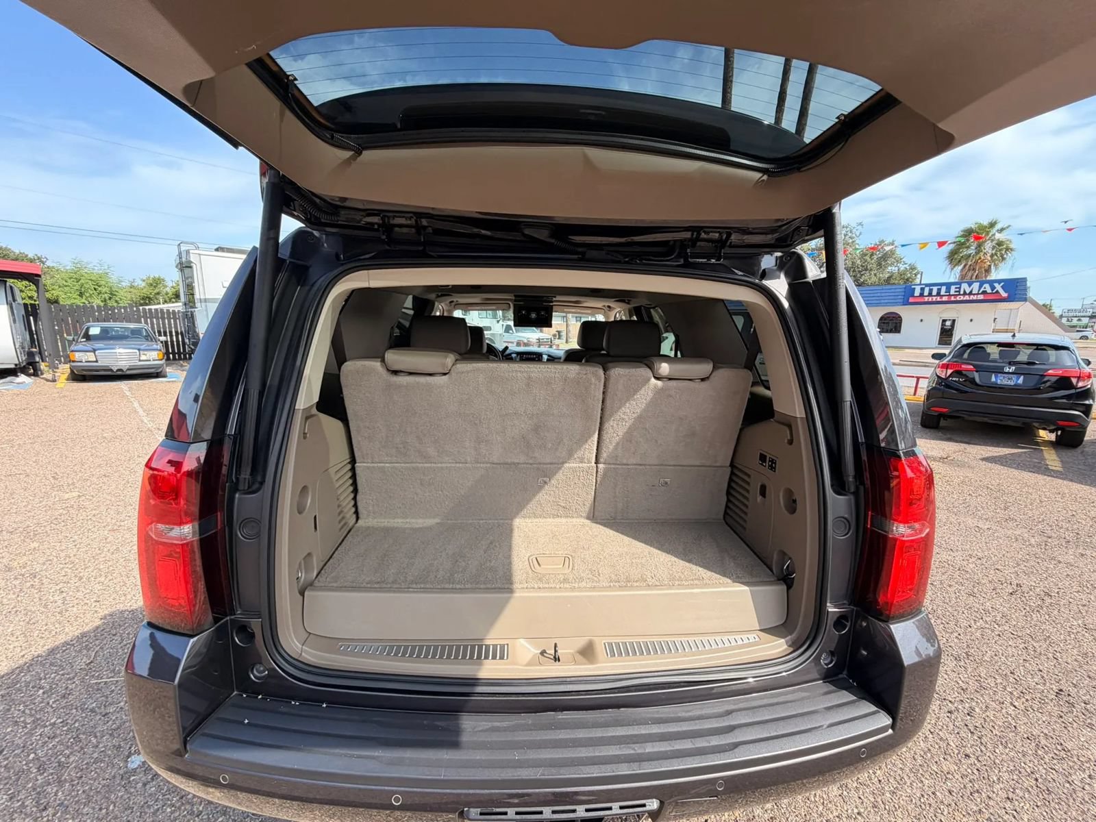 Used 2018 Chevrolet Tahoe LT AWD/4WD image 35