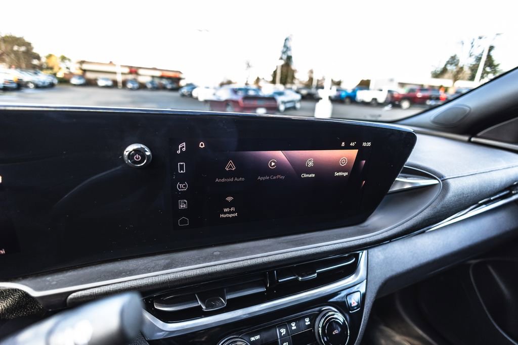 Used 2024 Buick Envista Sport Touring w/ Convenience I Package image 13