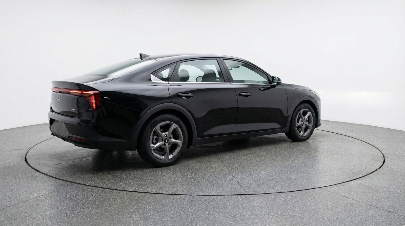 Used 2025 Kia K4 LXS FWD image 9