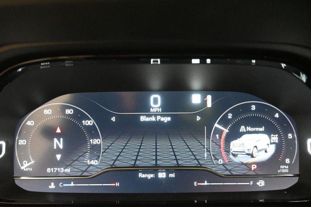 Used 2022 GMC Yukon XL Denali AWD/4WD image 34