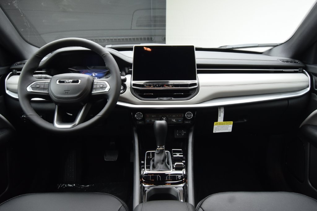 New 2026 Jeep Compass Limited AWD/4WD image 34