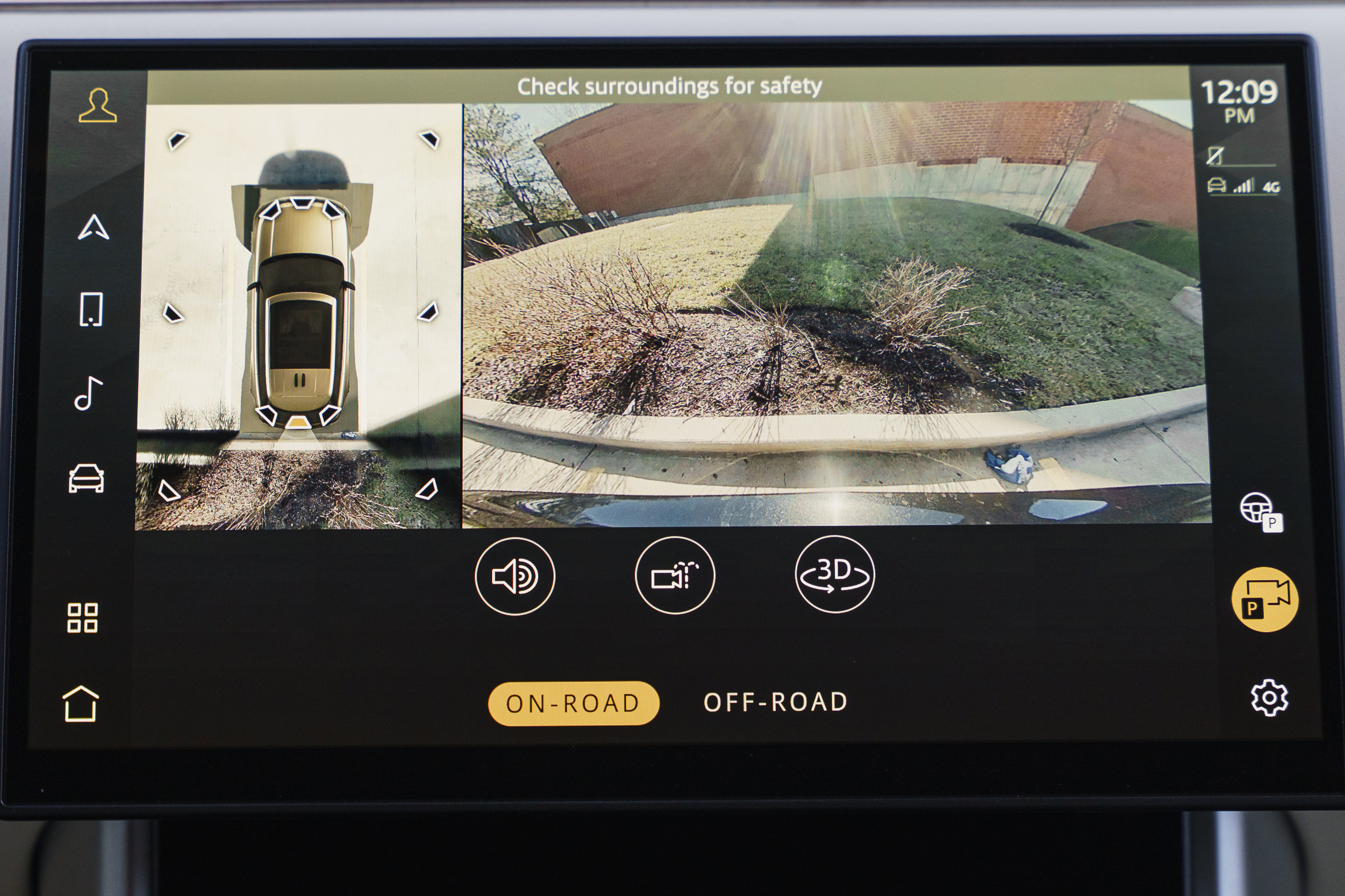 Used 2023 Land Rover Range Rover SE image 16