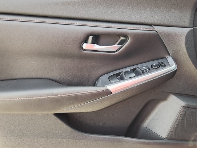 Used 2020 Nissan Sentra SR FWD image 22