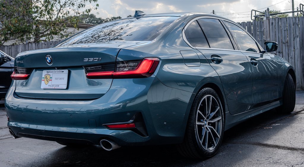 Used 2021 BMW 330i Sedan w/ Parking Assistance Package image 5