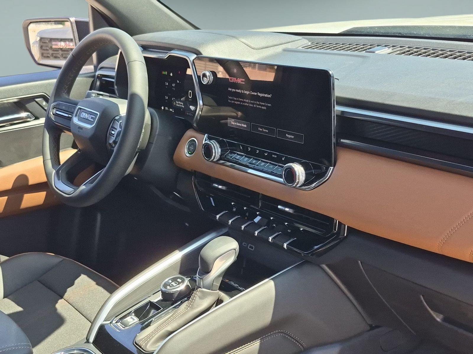 New 2026 GMC Canyon AT4 AWD/4WD image 28