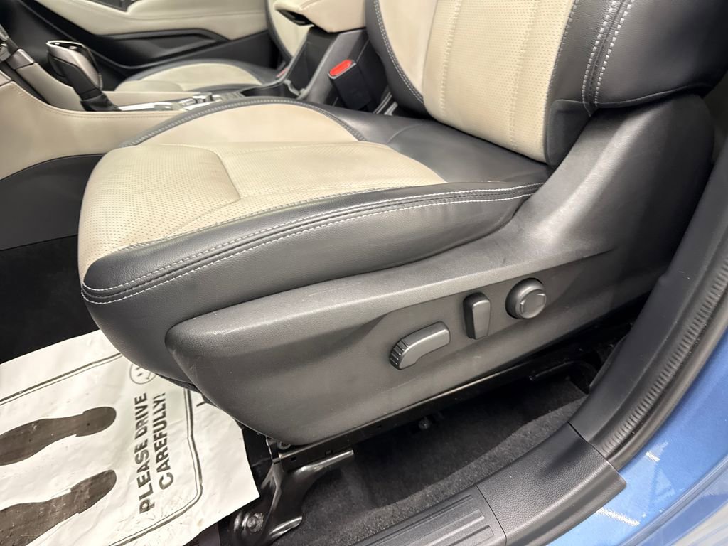 Used 2020 Subaru Forester Limited w/ Popular Package #3 image 12