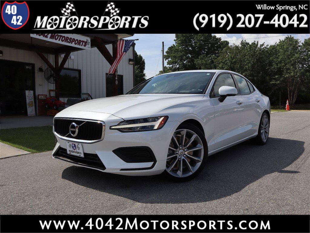 Used 2020 Volvo S60 T6 Momentum