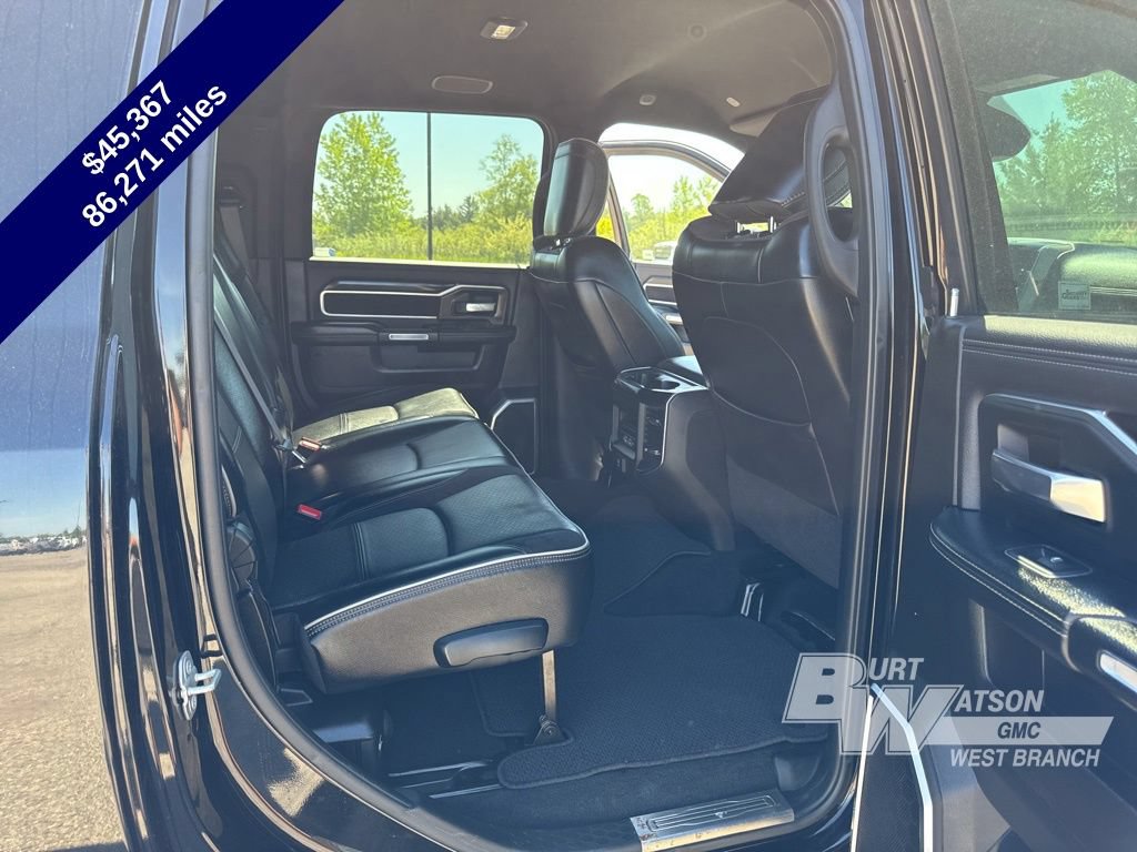 Used 2019 RAM 2500 Laramie w/ Black Appearance Package AWD/4WD image 39