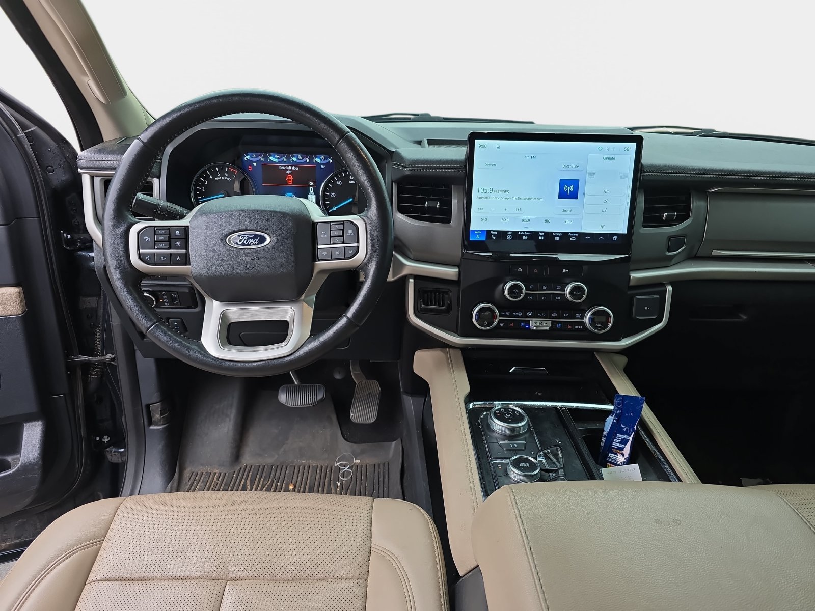 Used 2024 Ford Expedition XLT AWD/4WD image 12