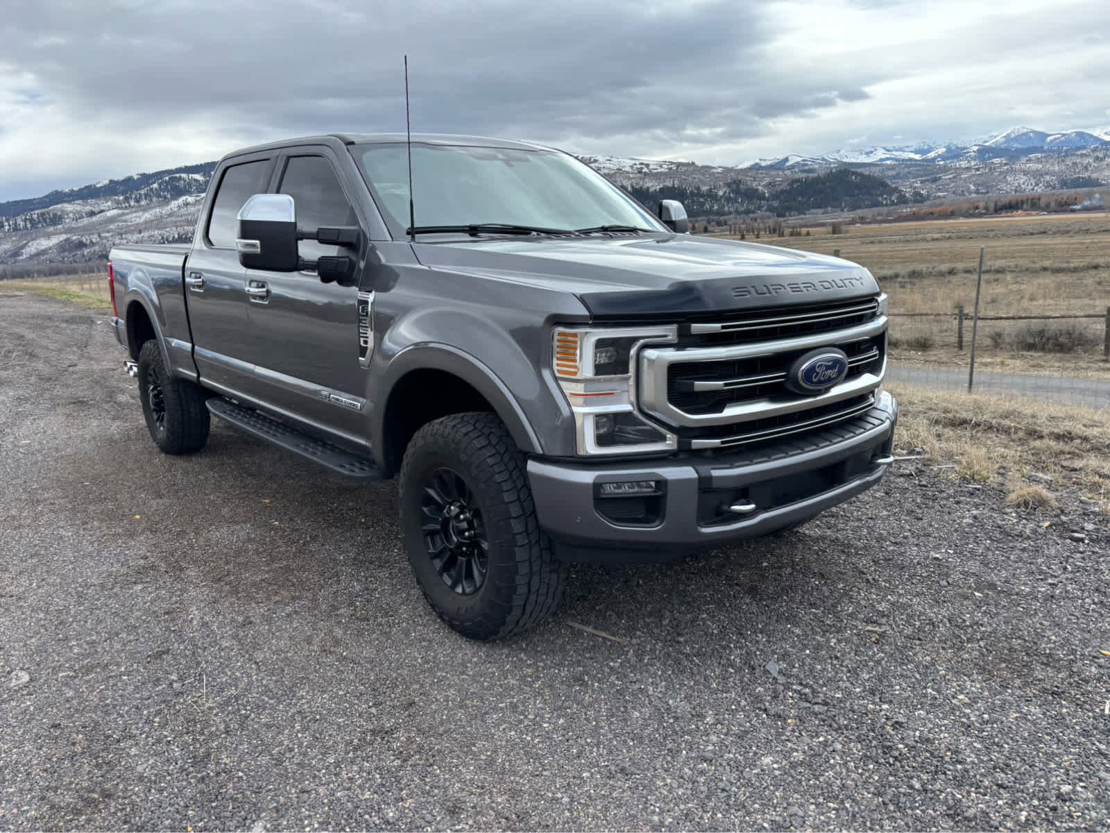 Used 2022 Ford F350 Platinum image 15
