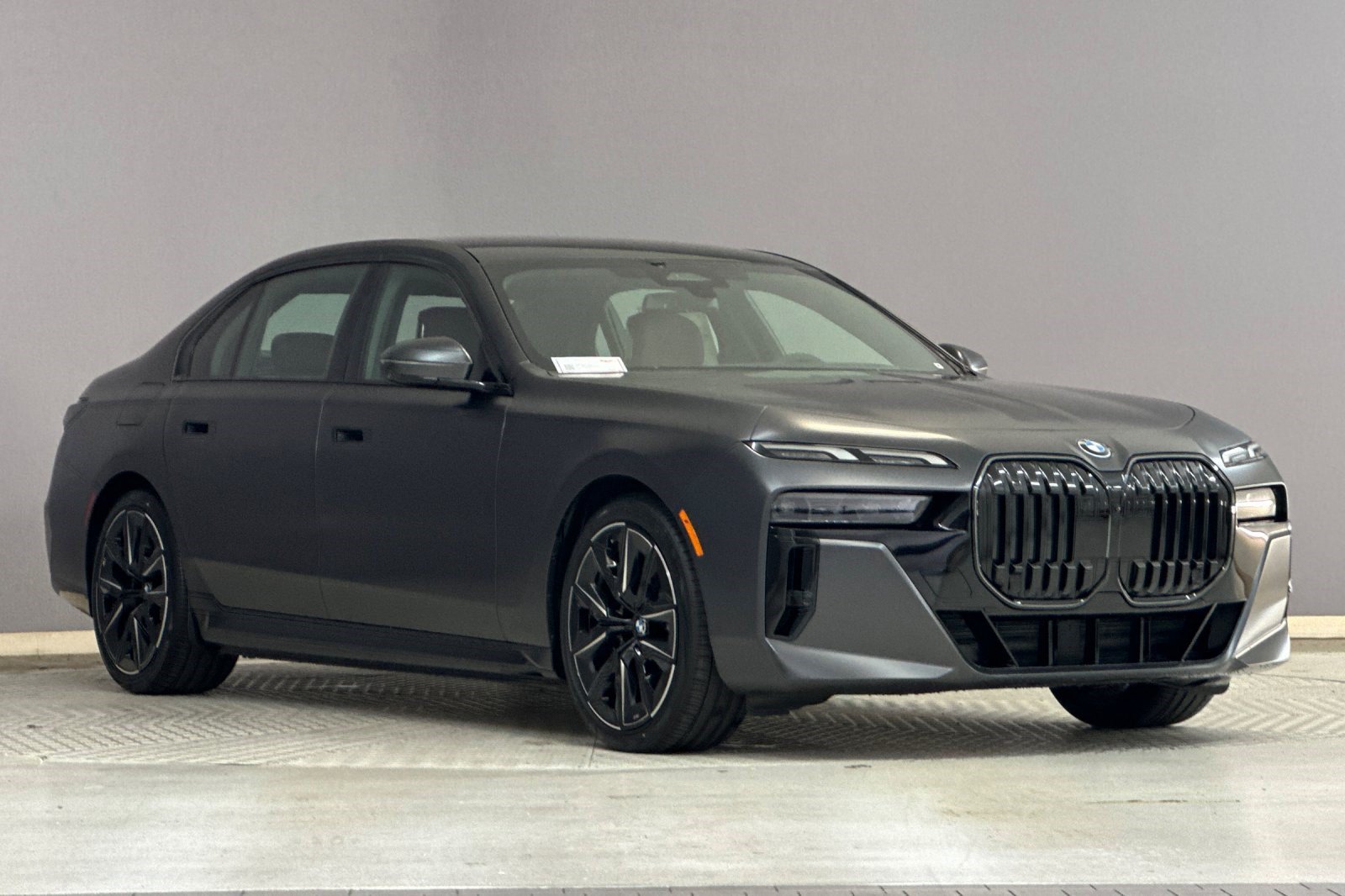 New 2026 BMW 750e xDrive w/ Premium Package AWD/4WD image 6