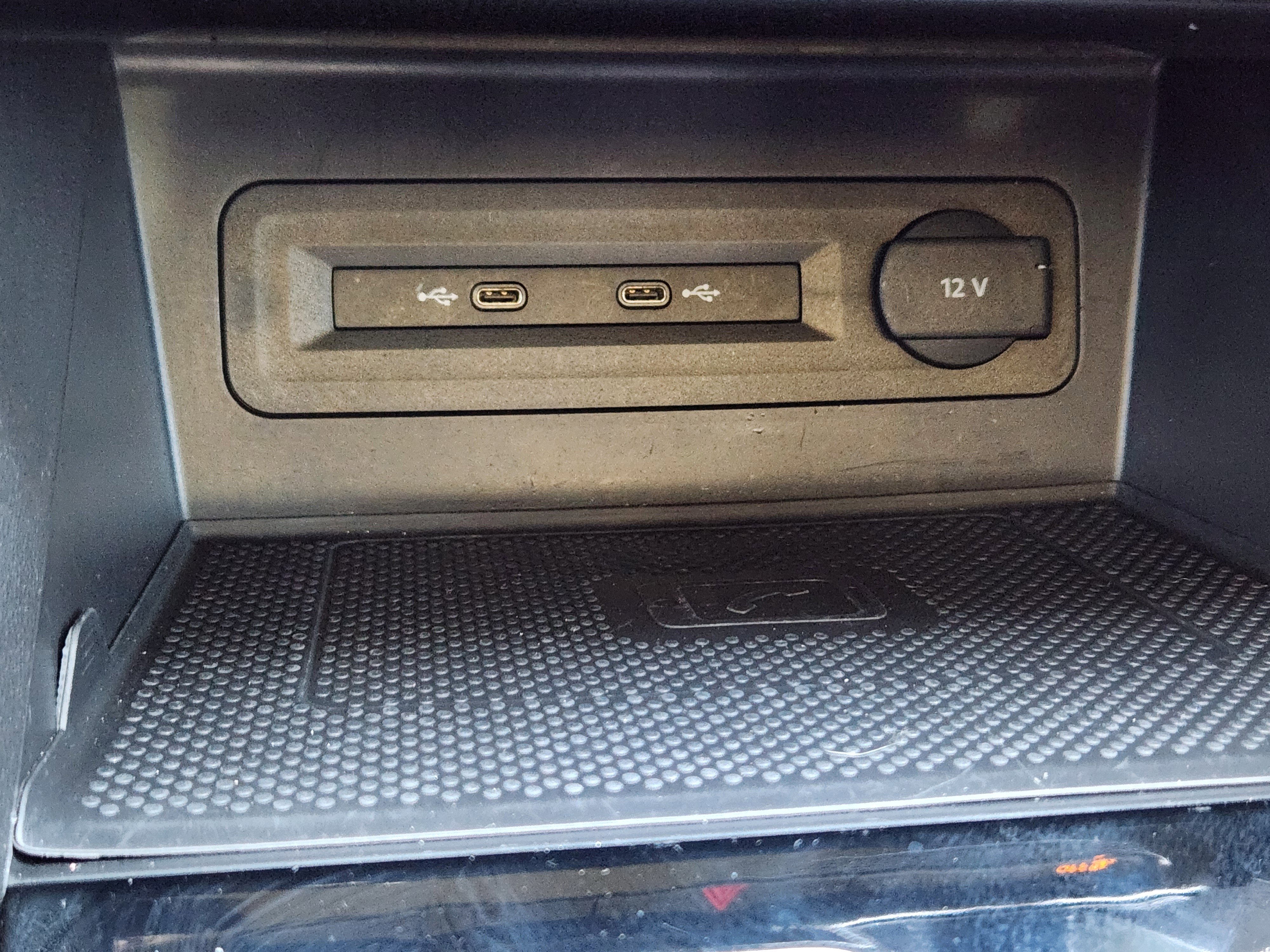 Used 2021 Volkswagen Atlas SEL image 19