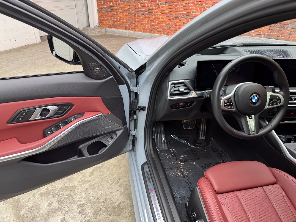 Certified 2024 BMW 330i xDrive Sedan w/ M Sport Package AWD/4WD image 9