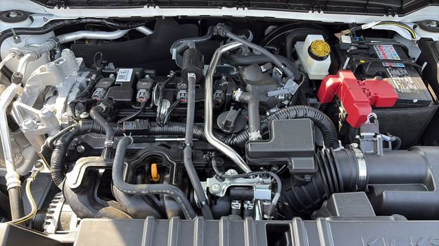 Used 2025 Nissan Kicks SR w/ SR Premium Package image 11