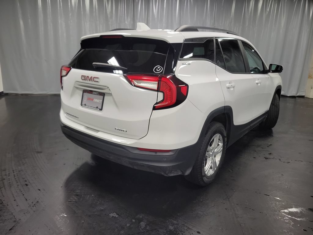 Used 2022 GMC Terrain SLE w/ Driver Convenience Package AWD/4WD image 8