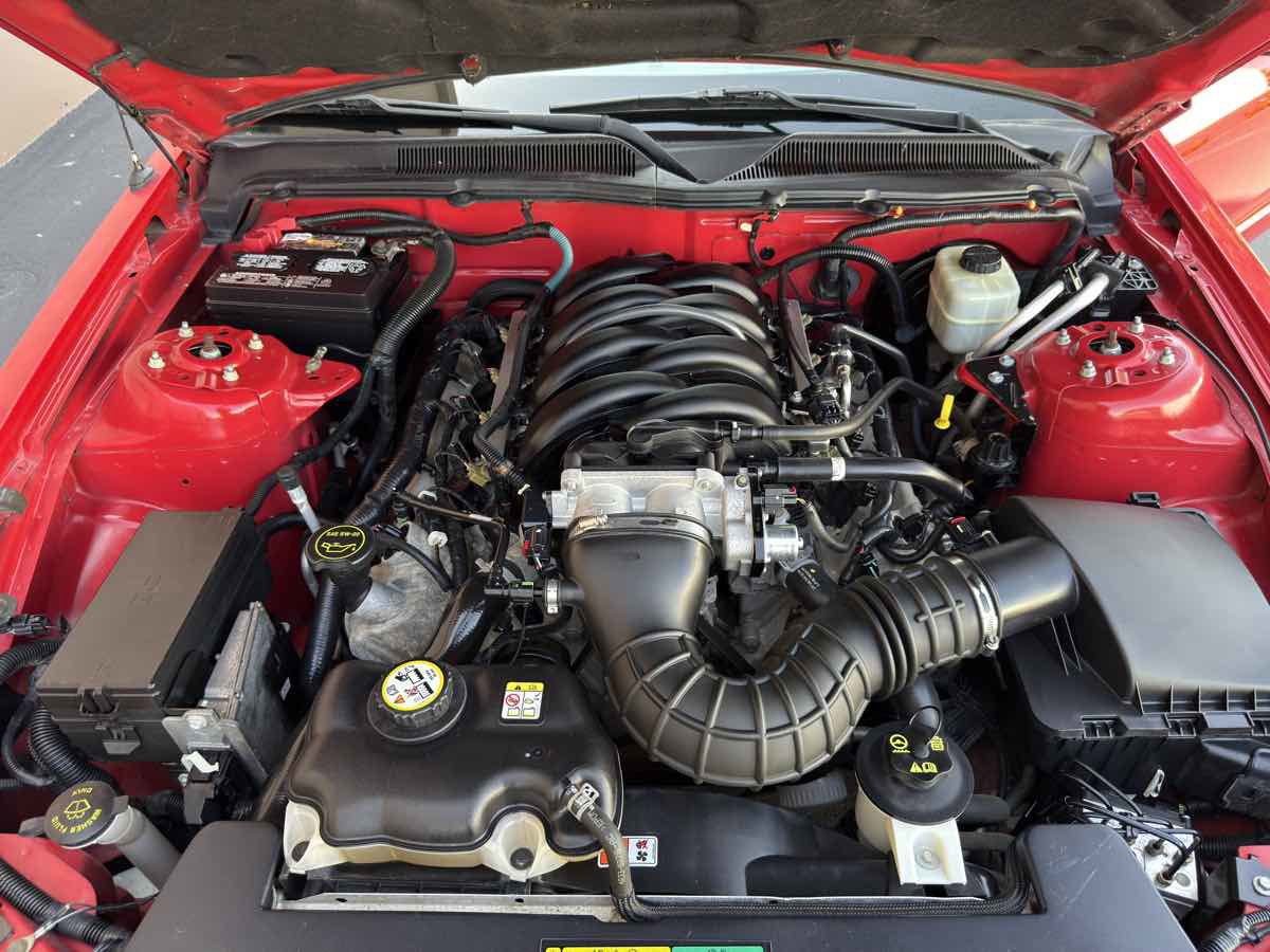 Used 2005 Ford Mustang GT image 49