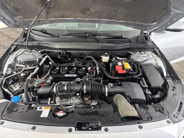 Used 2018 Honda Accord Touring image 35